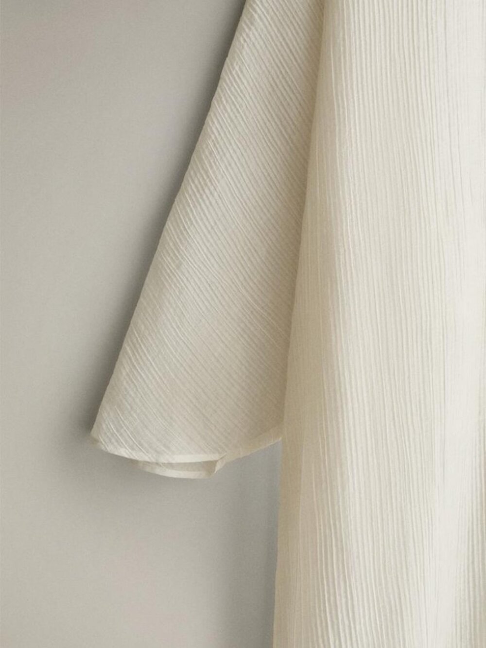 Zara Textured Cream Beach Dress - Picture 3 of 6